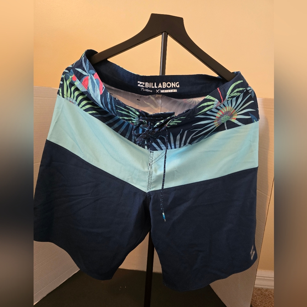 BILLABONG Platinum X Series Pro SURF HURLEY BOARD SHORTS 32W SIZE 32 TriBong Swm